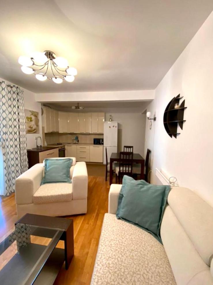 Apartment Liza Petrovac Eksteriør billede